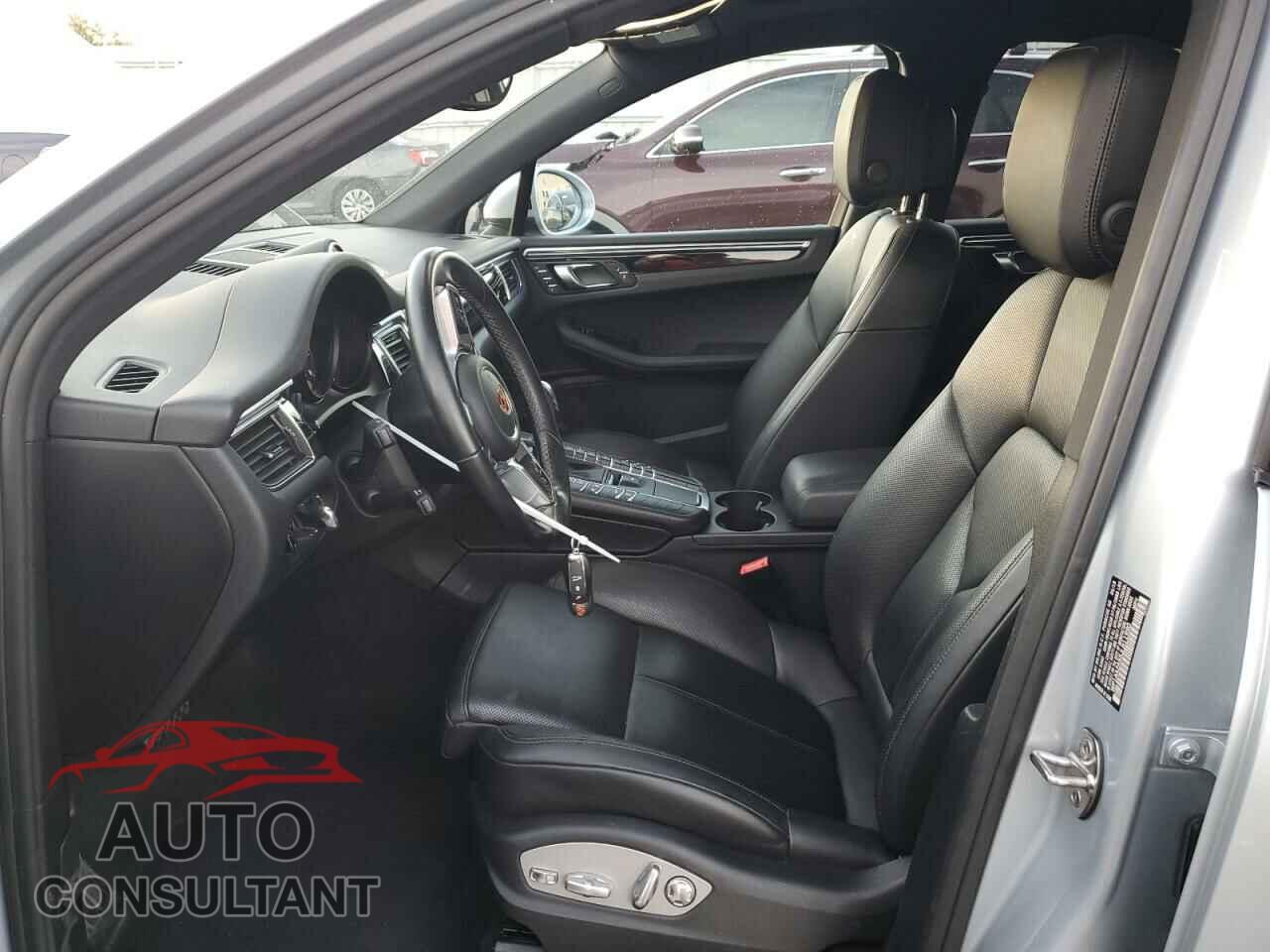 PORSCHE MACAN 2018 - WP1AA2A55JLB11990