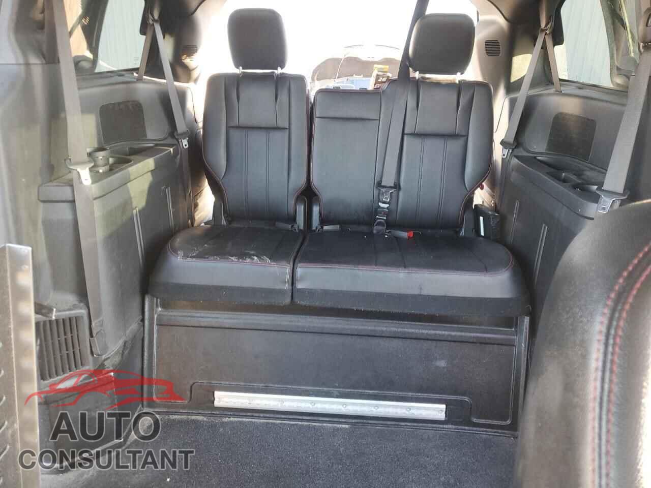 DODGE CARAVAN 2019 - 2C4RDGEG4KR726043