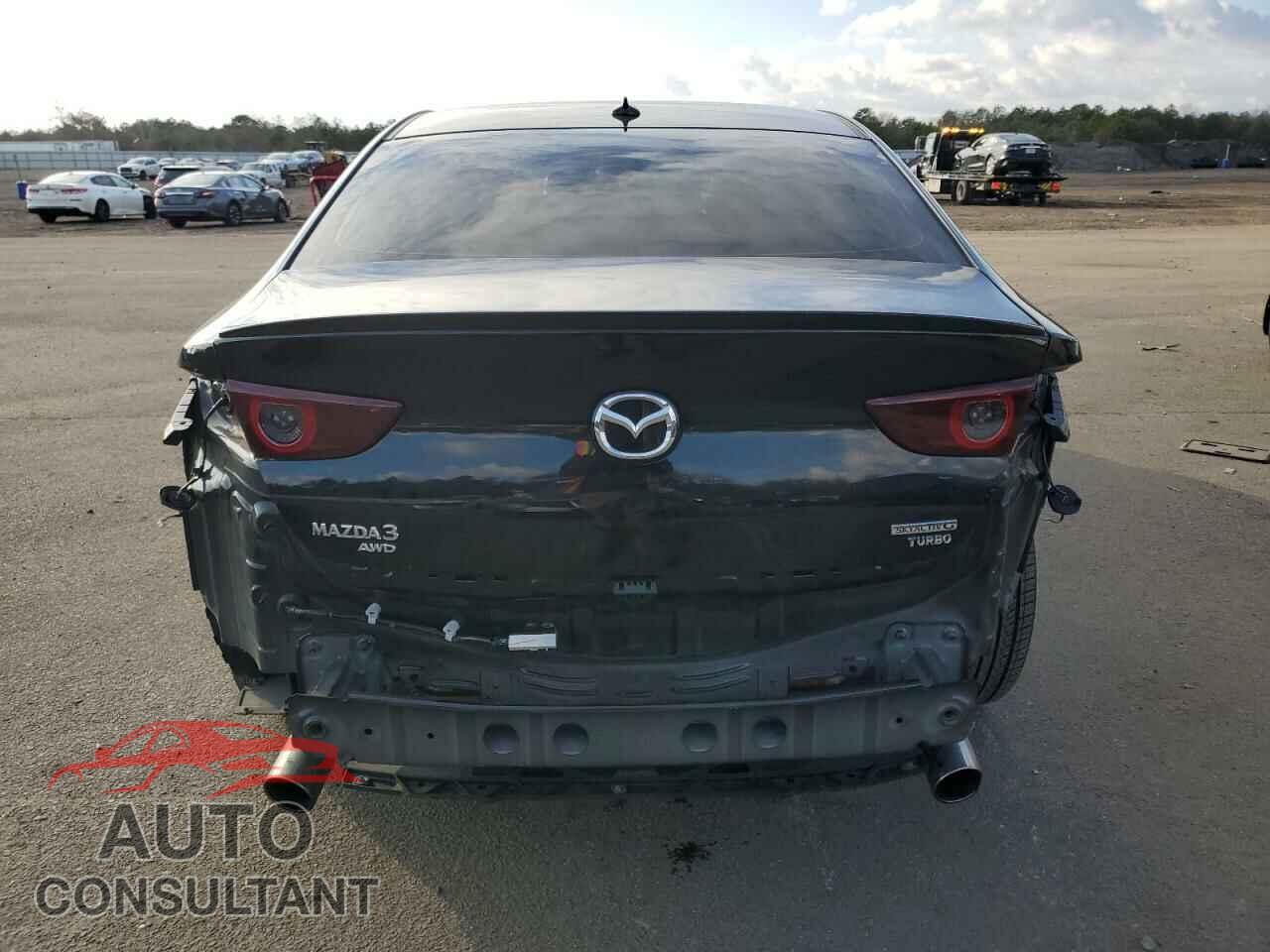 MAZDA 3 2021 - JM1BPBEY0M1310096