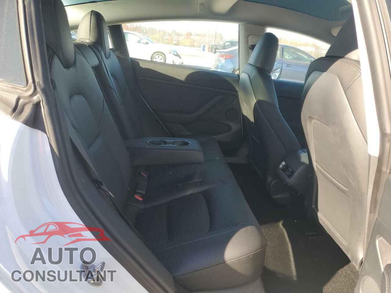 TESLA MODEL 3 2023 - 5YJ3E1EA9PF585534