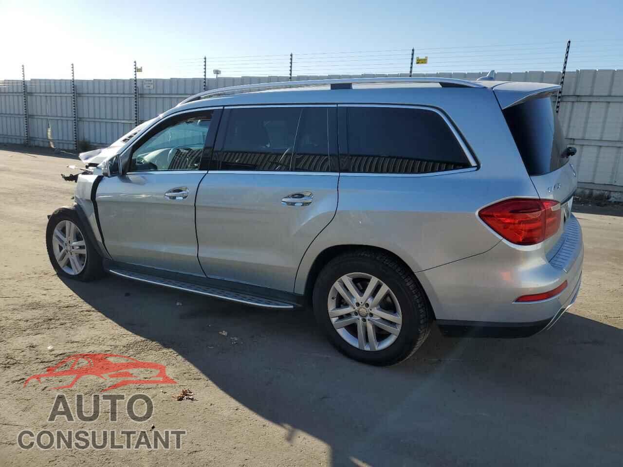 MERCEDES-BENZ GL-CLASS 2015 - 4JGDF6EE3FA564134