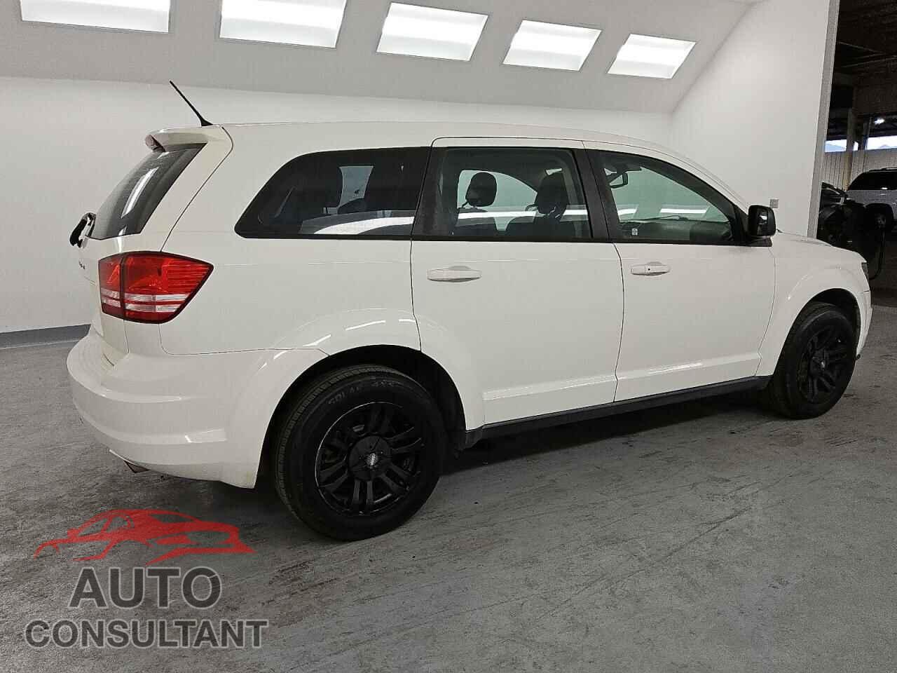 DODGE JOURNEY 2015 - 3C4PDCAB2FT573532