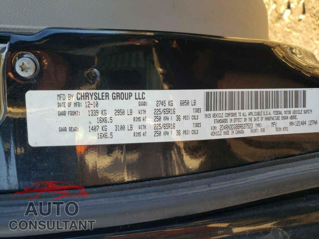 DODGE CARAVAN 2011 - 2D4RN3DG8BR637523