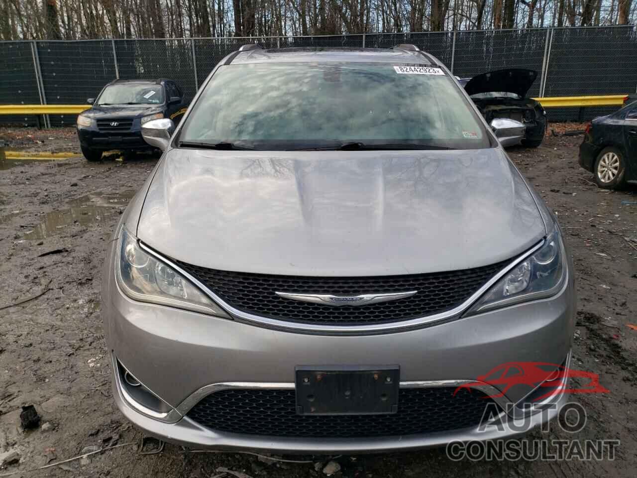 CHRYSLER PACIFICA 2017 - 2C4RC1GG5HR560492