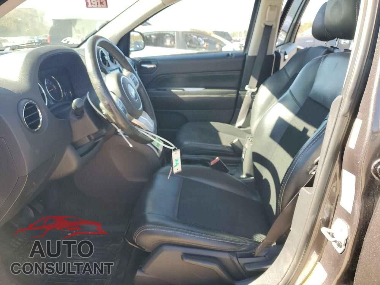 JEEP COMPASS 2017 - 1C4NJCEB9HD206632