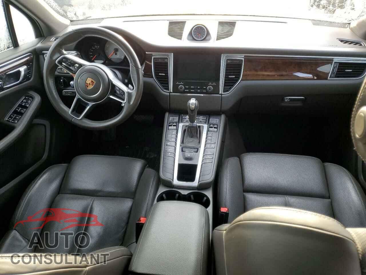 PORSCHE MACAN 2017 - WP1AB2A52HLB19780