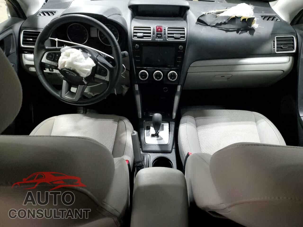 SUBARU FORESTER 2017 - JF2SJAEC0HH458604