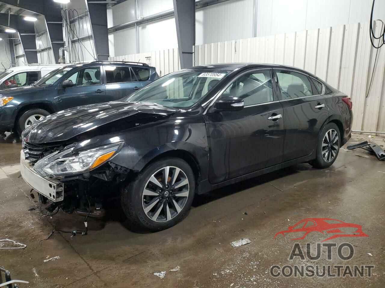 NISSAN ALTIMA 2018 - 1N4AL3AP7JC124037