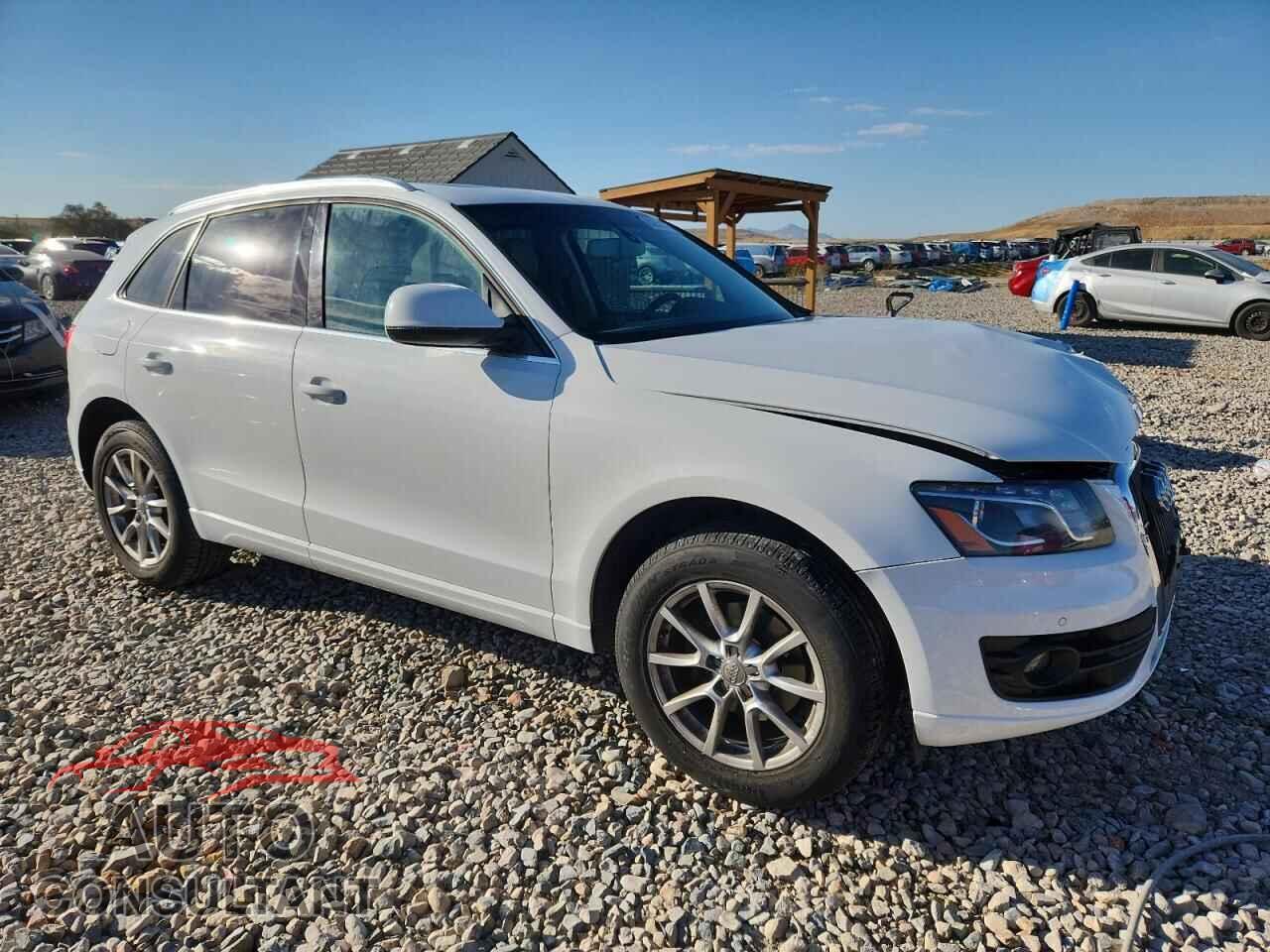 AUDI Q5 2012 - WA1LFAFP9CA014171
