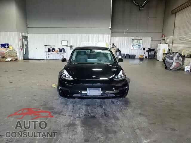 TESLA MODEL 3 2023 - 5YJ3E1EA9PF658658