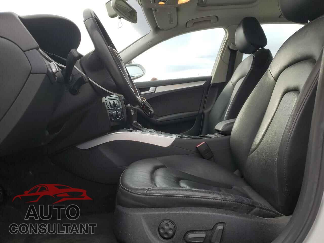 AUDI A4 2012 - WAUBFAFL2CN015540