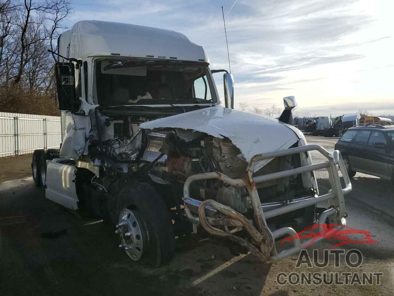 VOLVO VN 2024 - 4V4NC9EH5RN637566