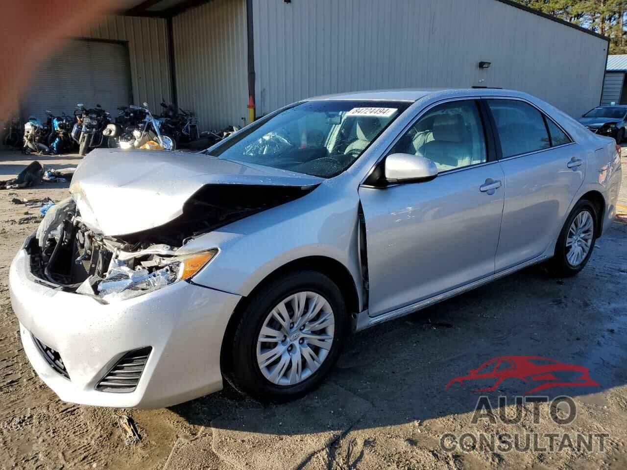 TOYOTA CAMRY 2014 - 4T4BF1FK9ER418726