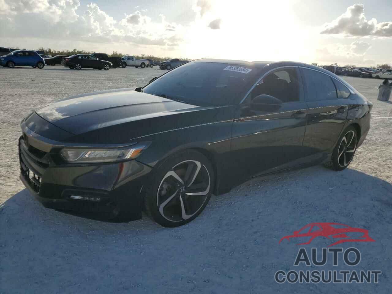 HONDA ACCORD 2018 - 1HGCV1F33JA198835
