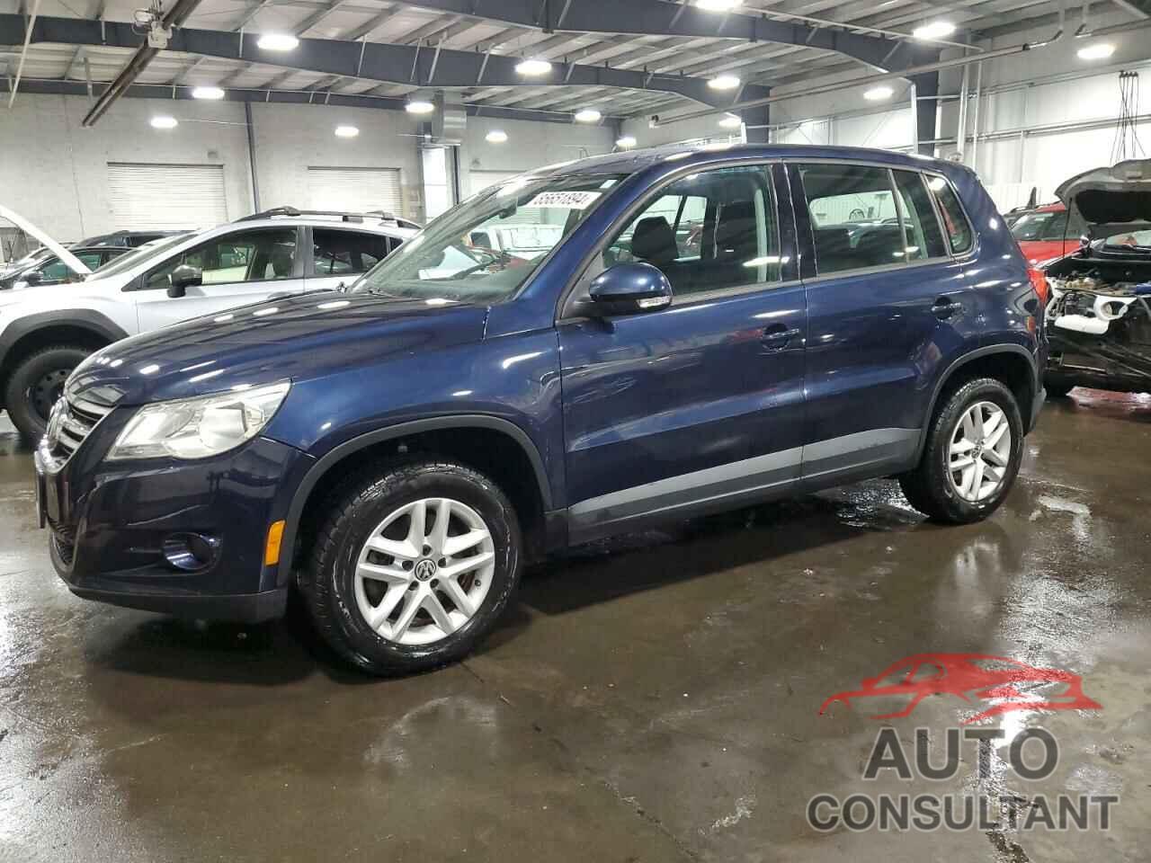 VOLKSWAGEN TIGUAN 2011 - WVGBV7AX6BW537238