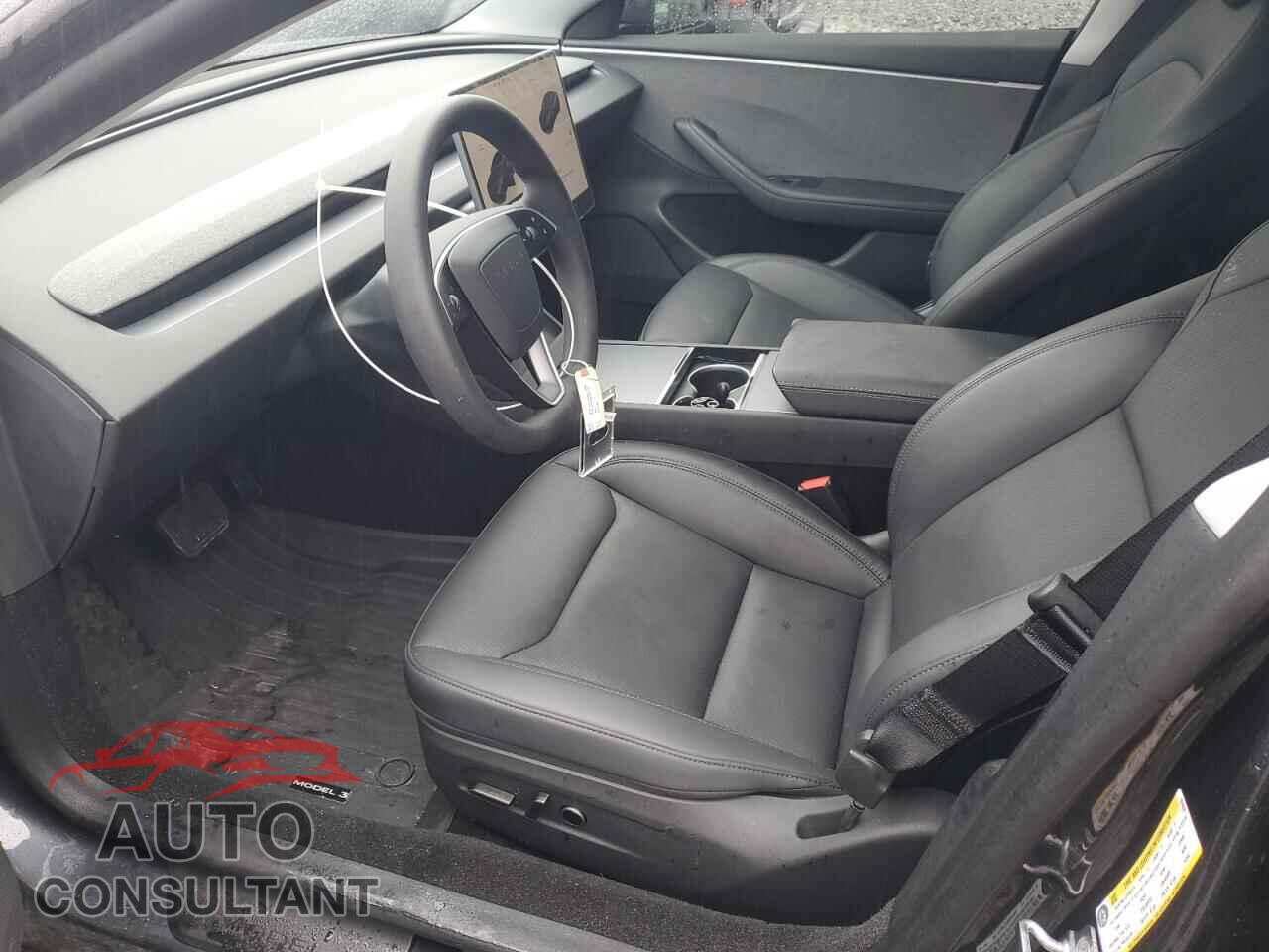 TESLA MODEL 3 2025 - 5YJ3E1EA9SF024355
