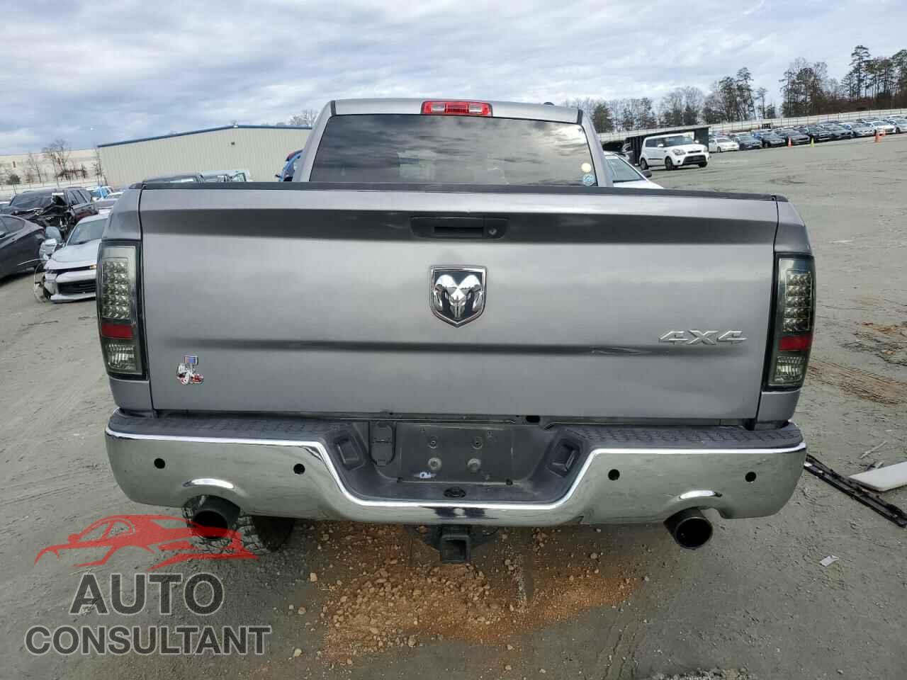 DODGE RAM 1500 2012 - 1C6RD7FT1CS214551