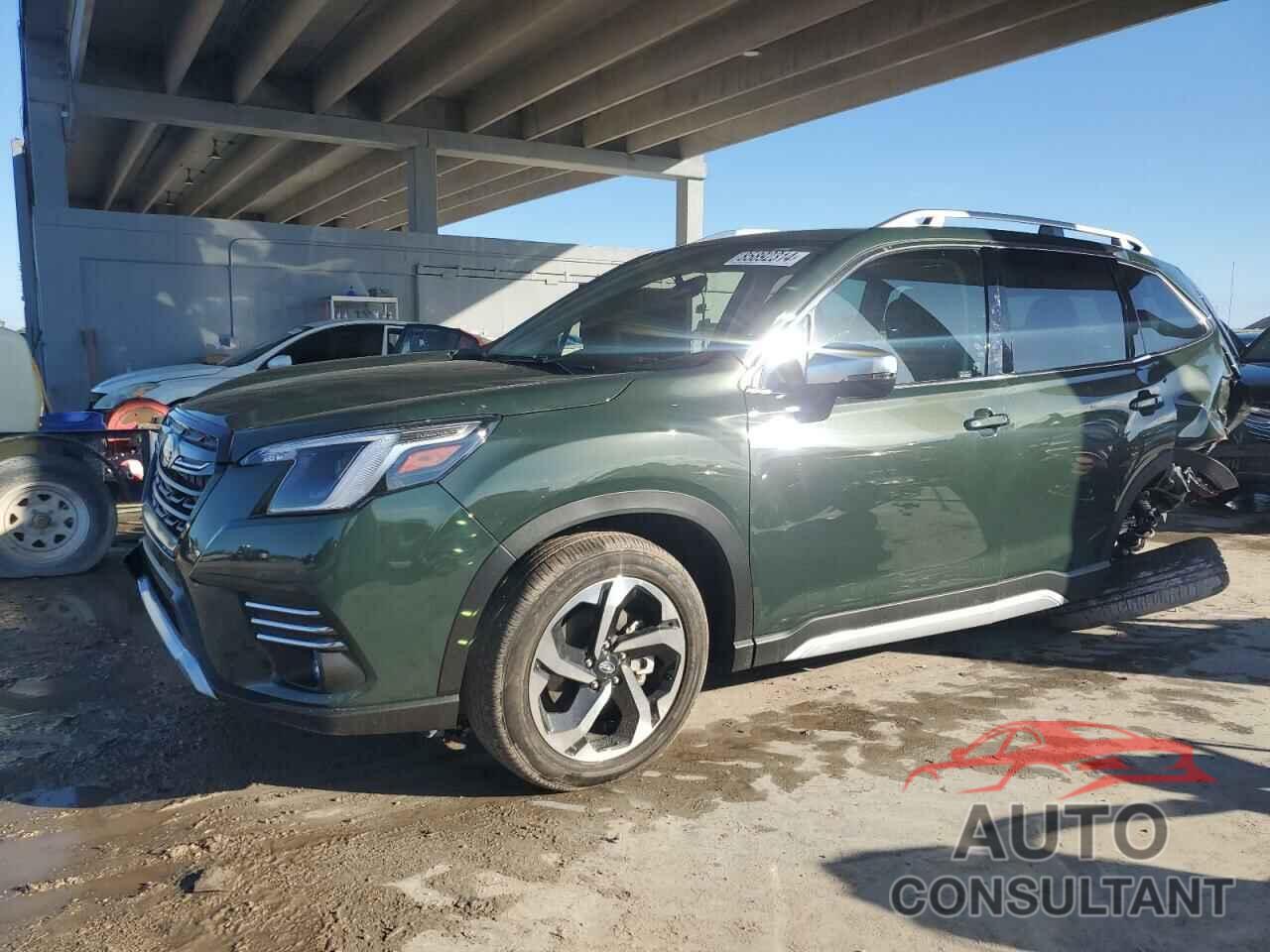 SUBARU FORESTER 2023 - JF2SKARC9PH528817