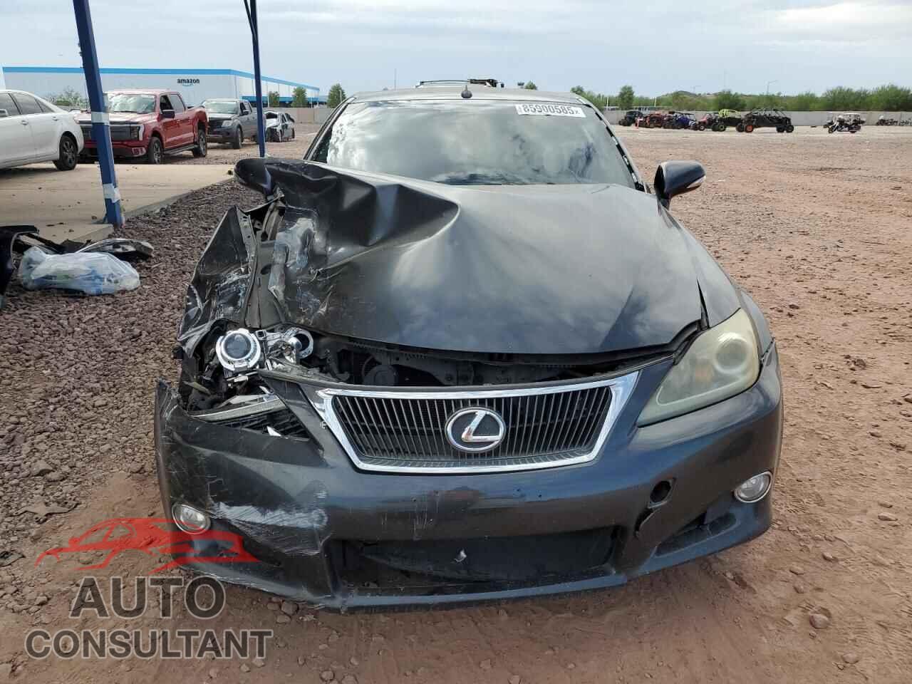 LEXUS IS 2011 - JTHFF2C27B2515472