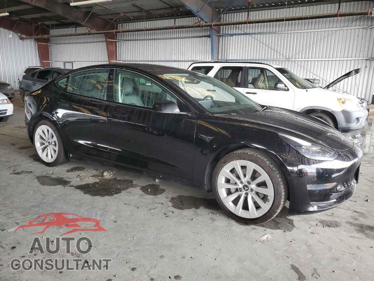 TESLA MODEL 3 2021 - 5YJ3E1EA3MF875912