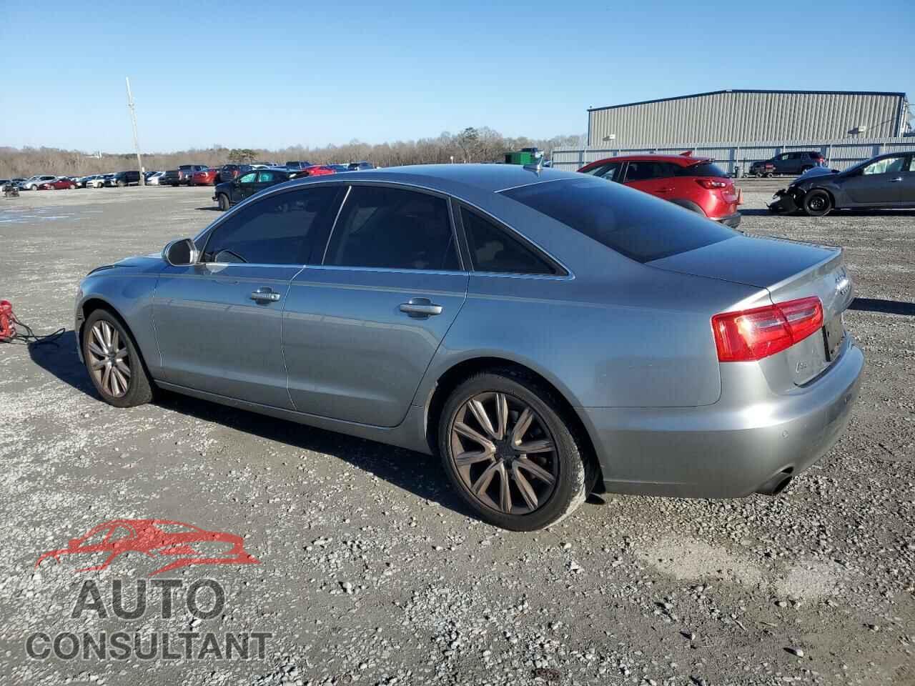 AUDI A6 2013 - WAUGFAFC8DN086832