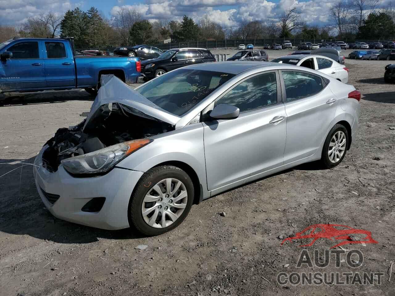 HYUNDAI ELANTRA 2013 - 5NPDH4AE0DH168550