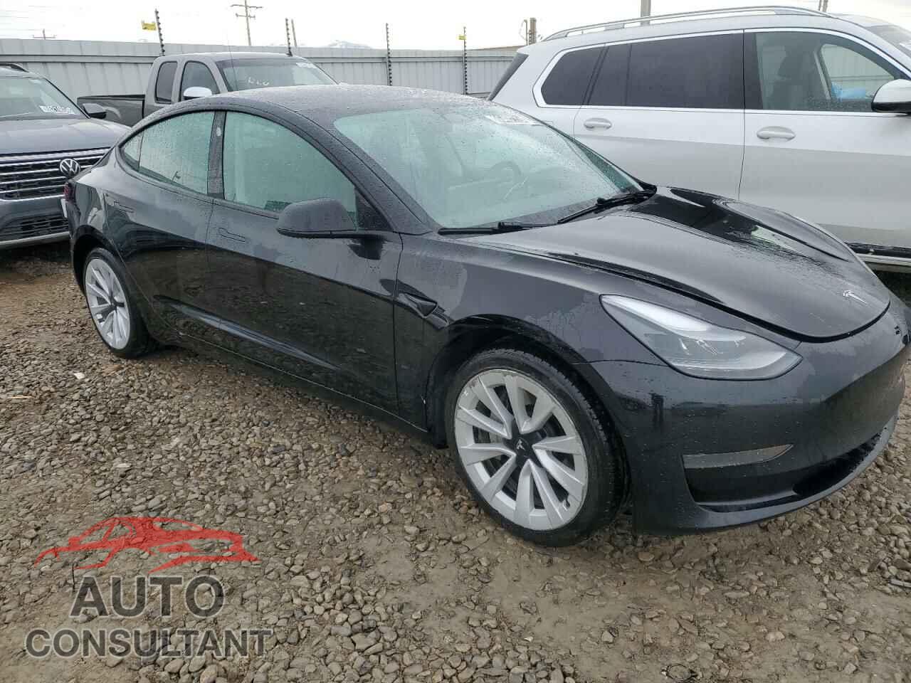 TESLA MODEL 3 2022 - 5YJ3E1EA7NF371459