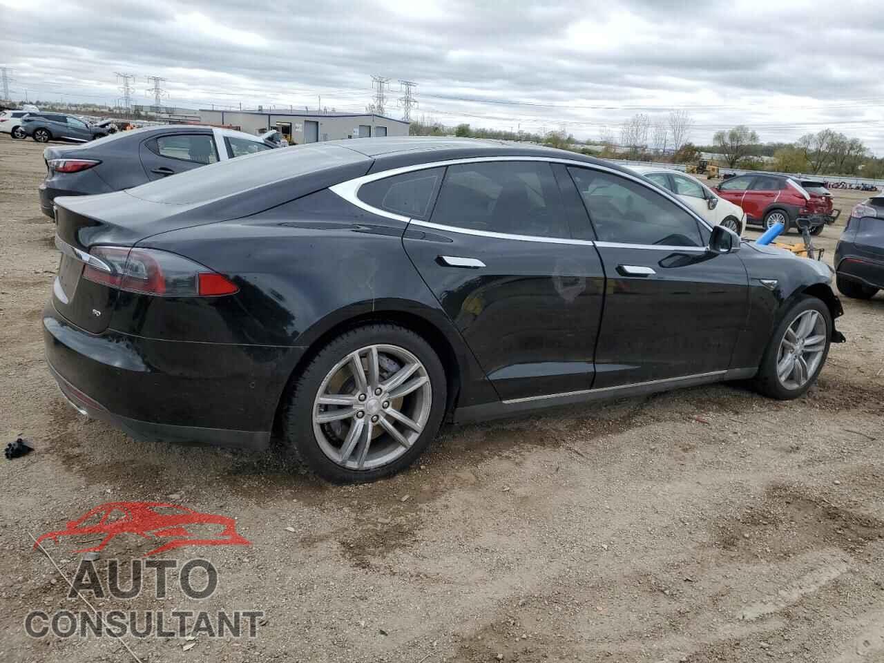 TESLA MODEL S 2014 - 5YJSA1S13EFP64841