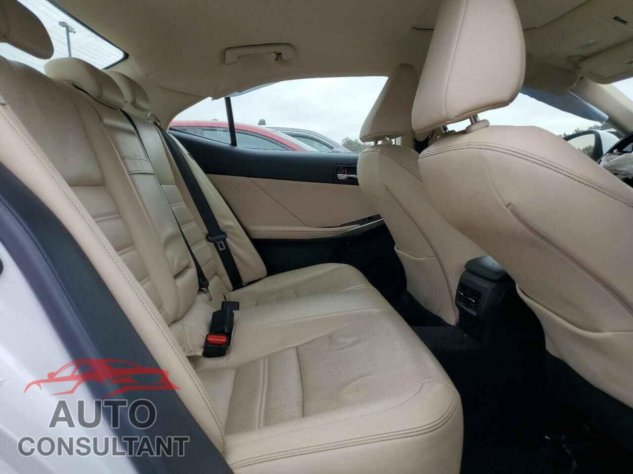 LEXUS IS 2014 - JTHCE1D25E5000956