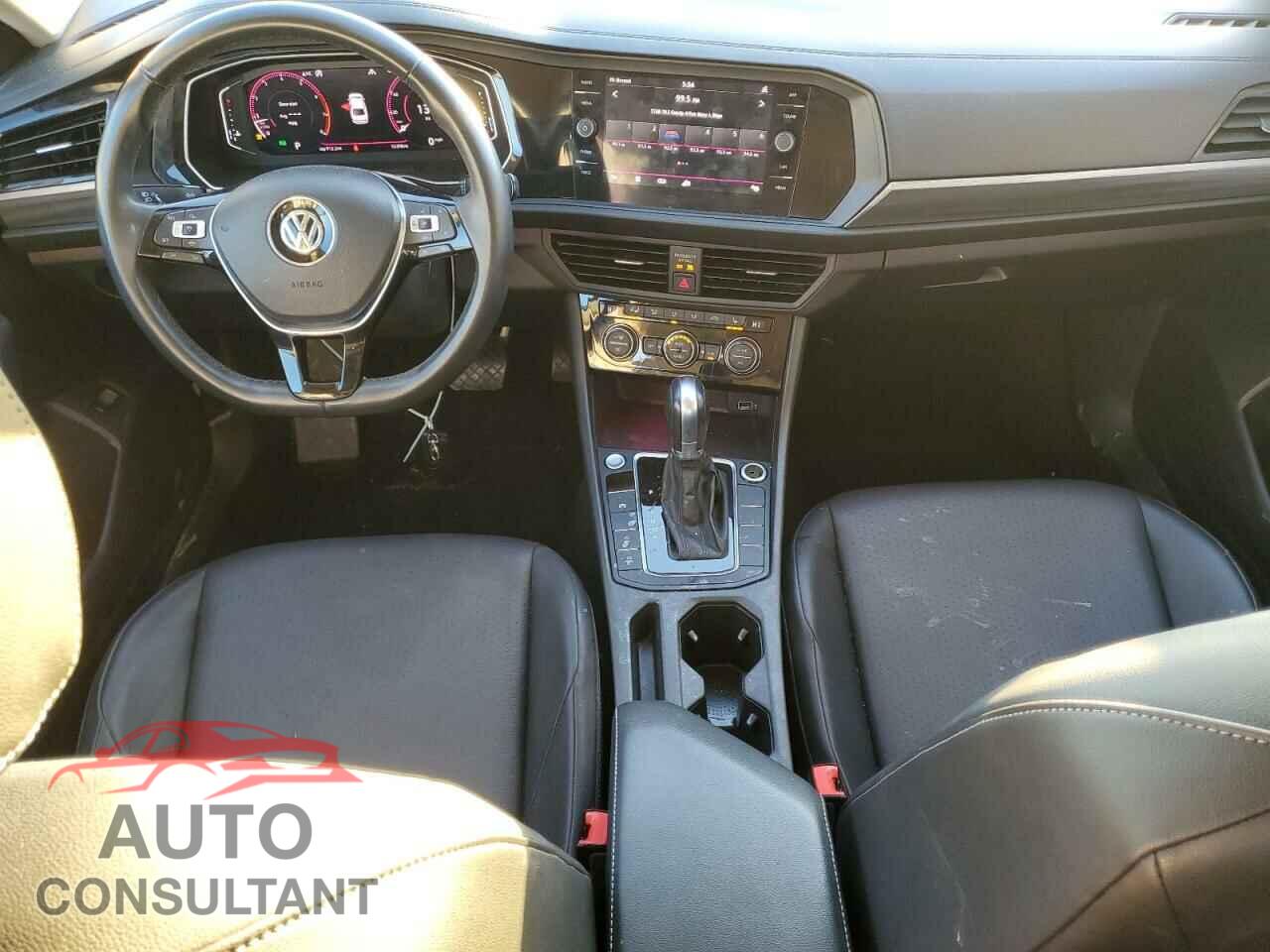 VOLKSWAGEN JETTA 2019 - 3VWEB7BUXKM240940