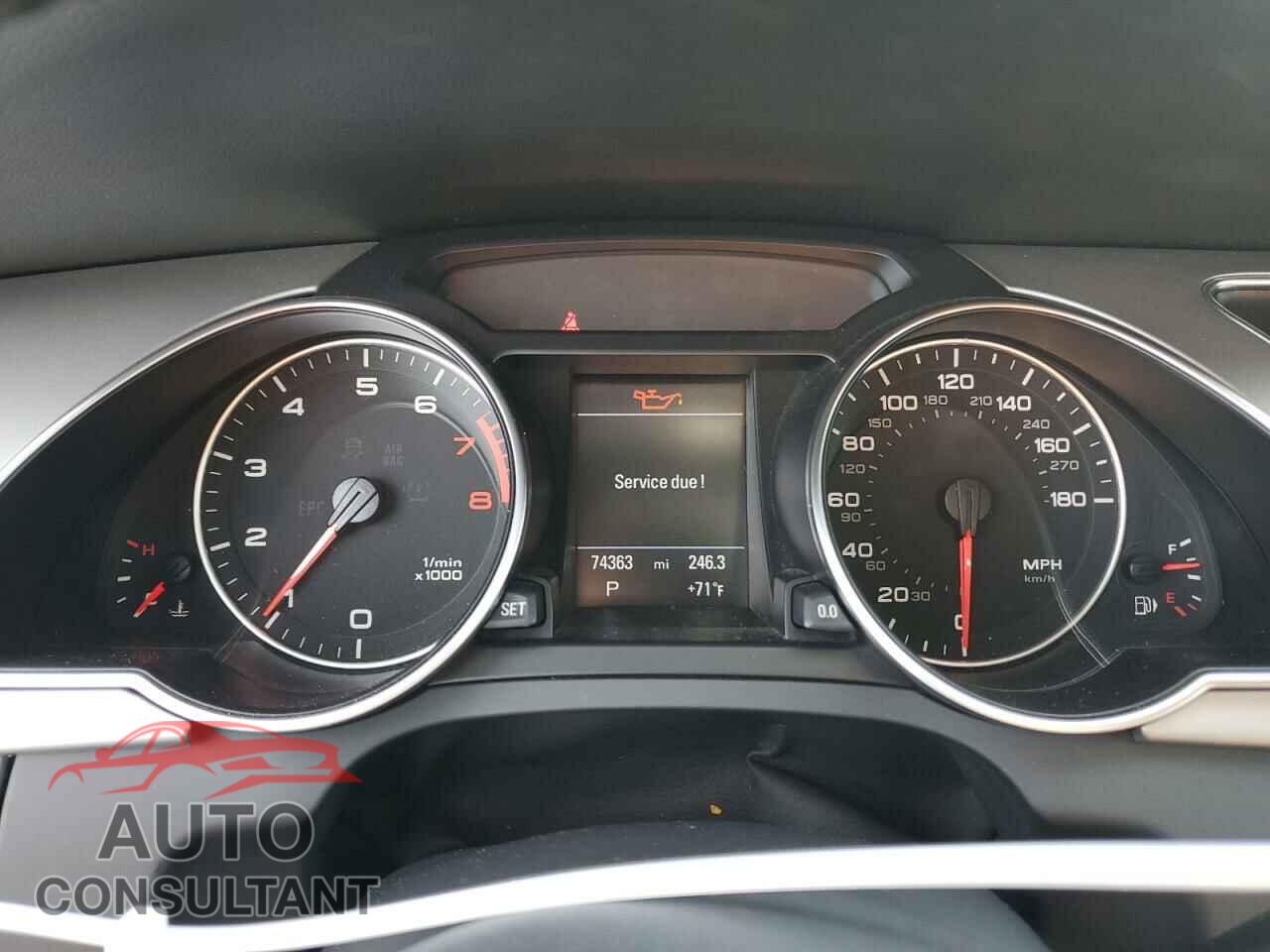 AUDI A5 2010 - WAULFAFR6AA001055