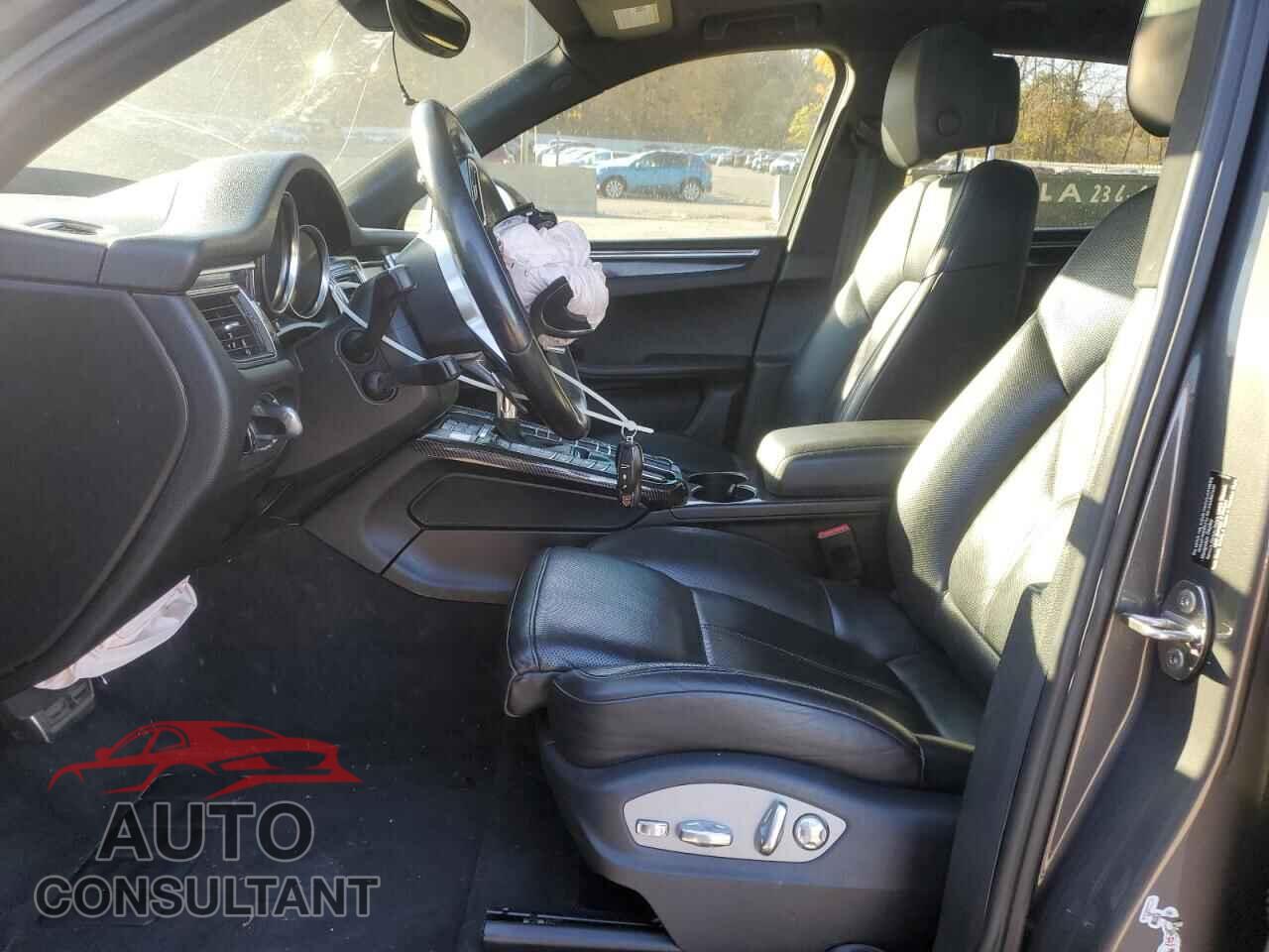 PORSCHE MACAN 2016 - WP1AB2A5XGLB49902