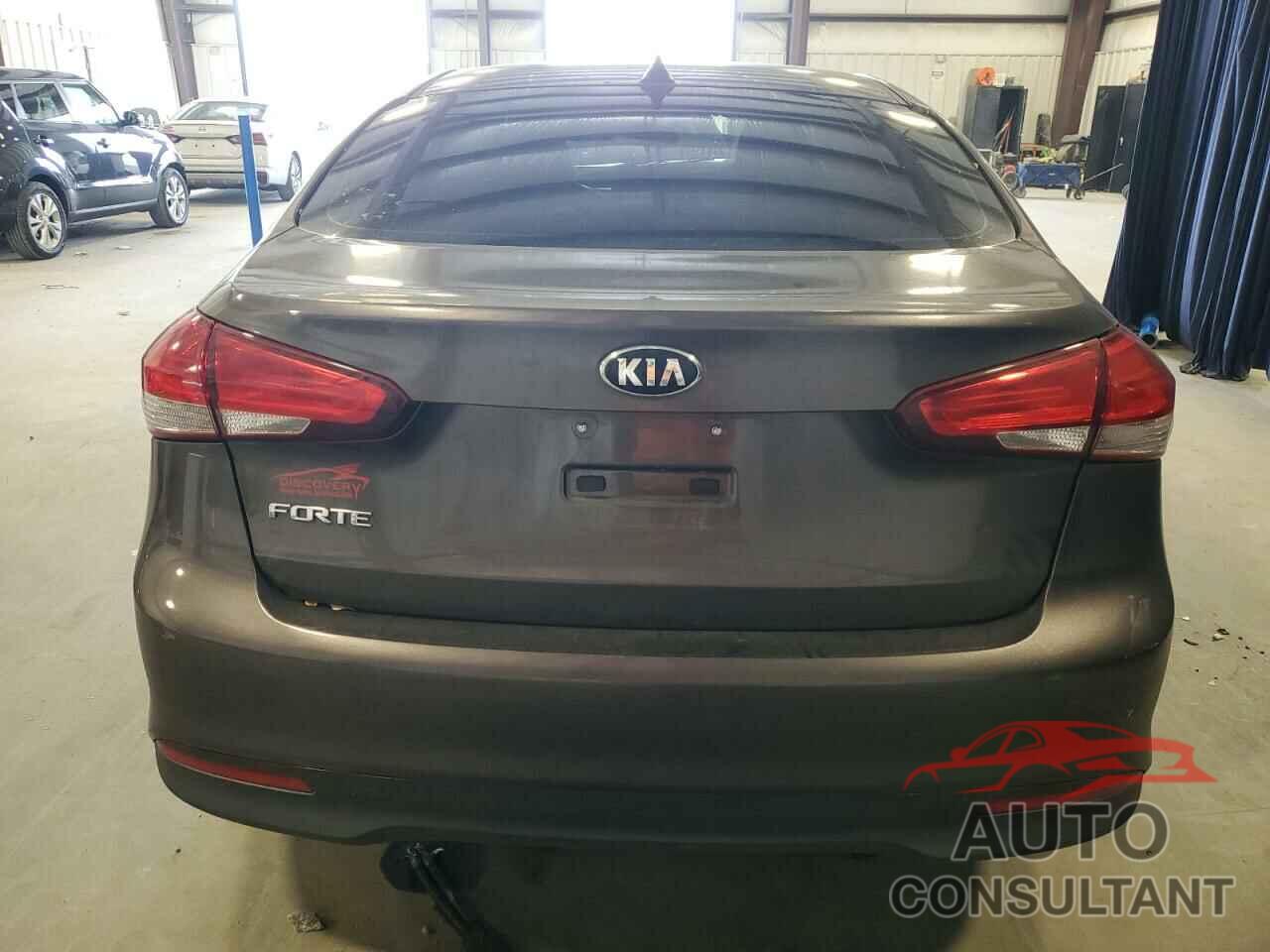 KIA FORTE 2017 - 3KPFK4A74HE160876