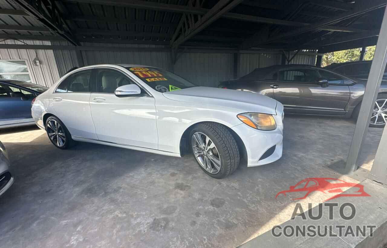 MERCEDES-BENZ C-CLASS 2015 - 55SWF4JB4FU076605
