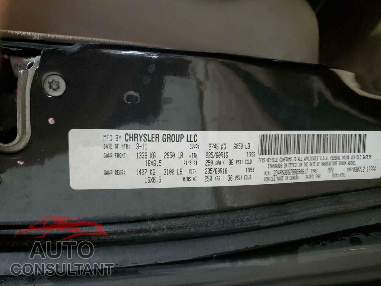 DODGE CARAVAN 2011 - 2D4RN3DG7BR690617