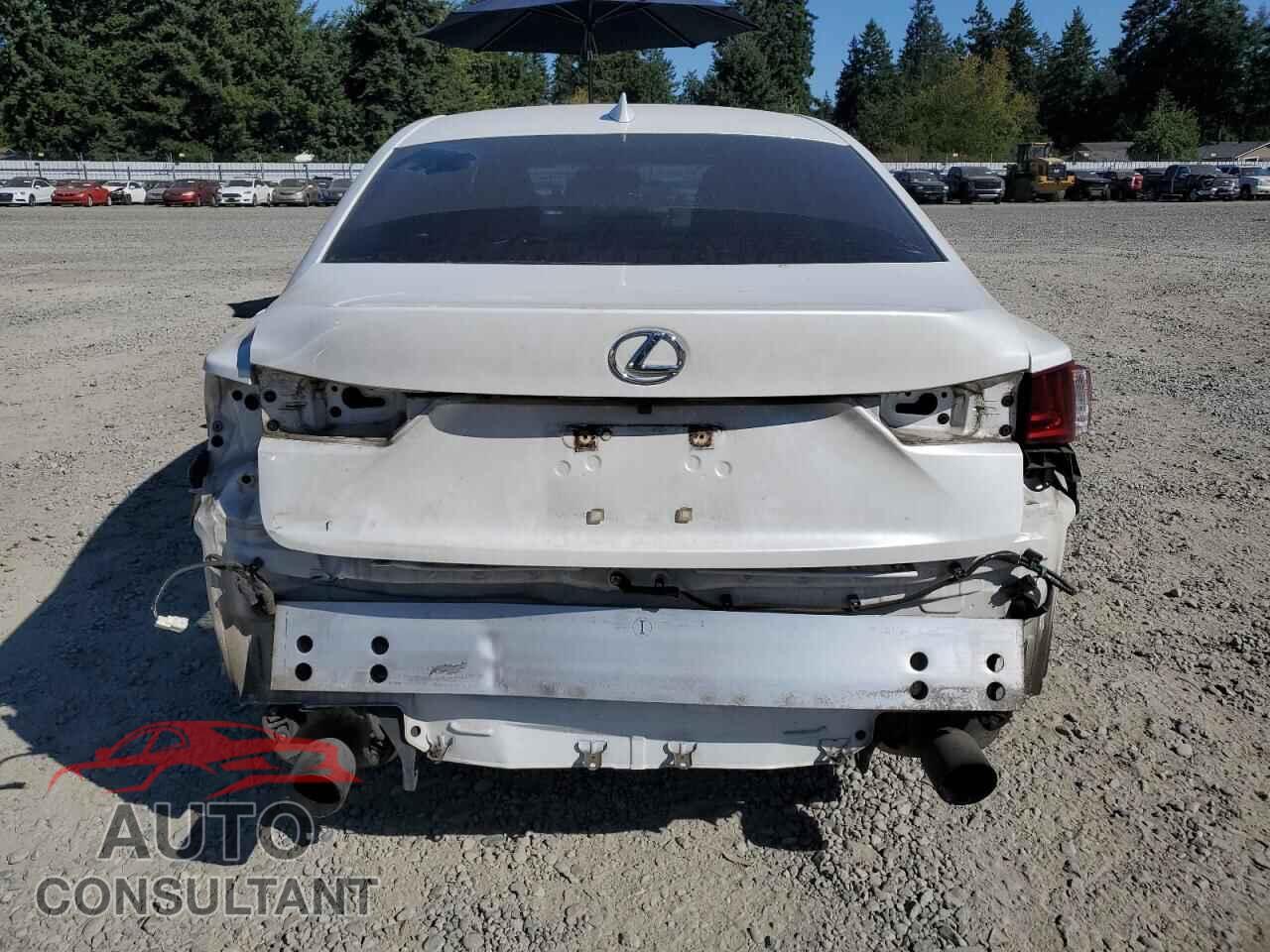 LEXUS IS 2014 - JTHCF1D29E5015442