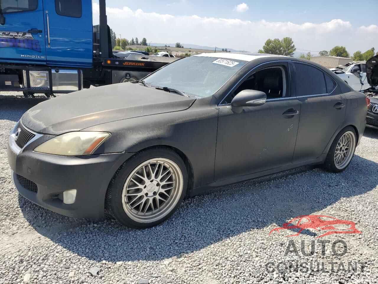 LEXUS IS 2009 - JTHCK262395030801