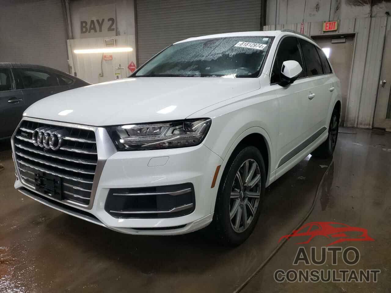 AUDI Q7 2019 - WA1LAAF77KD001298