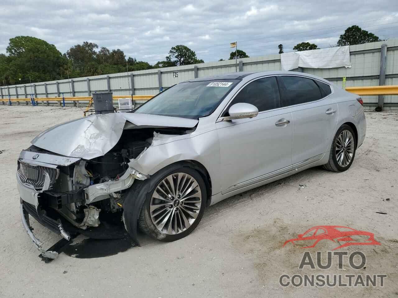 KIA CADENZA 2017 - KNALC4J11H5066832