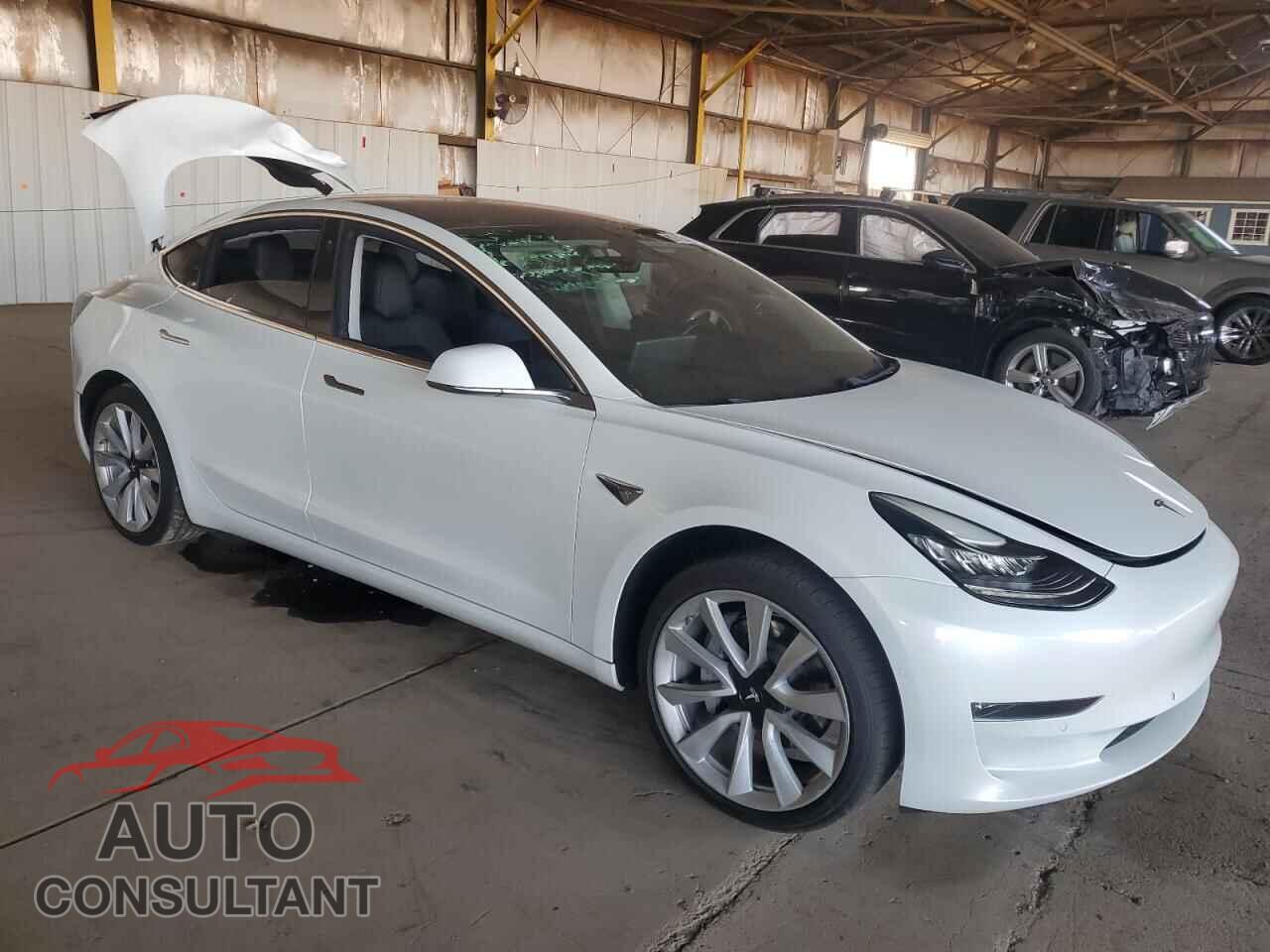 TESLA MODEL 3 2018 - 5YJ3E1EA2JF018394