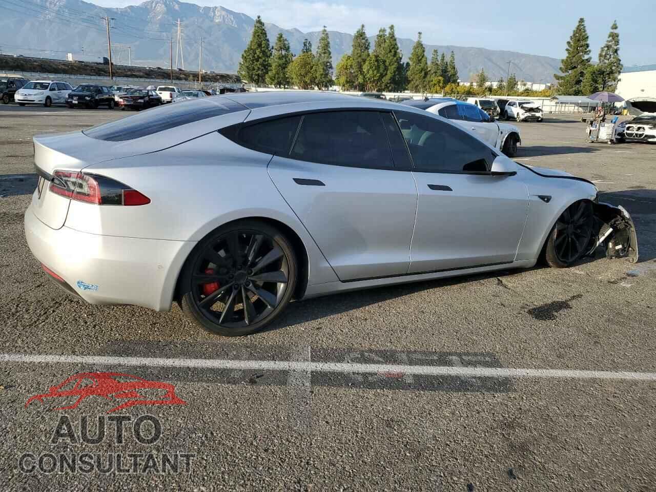 TESLA MODEL S 2017 - 5YJSA1E24HF229834