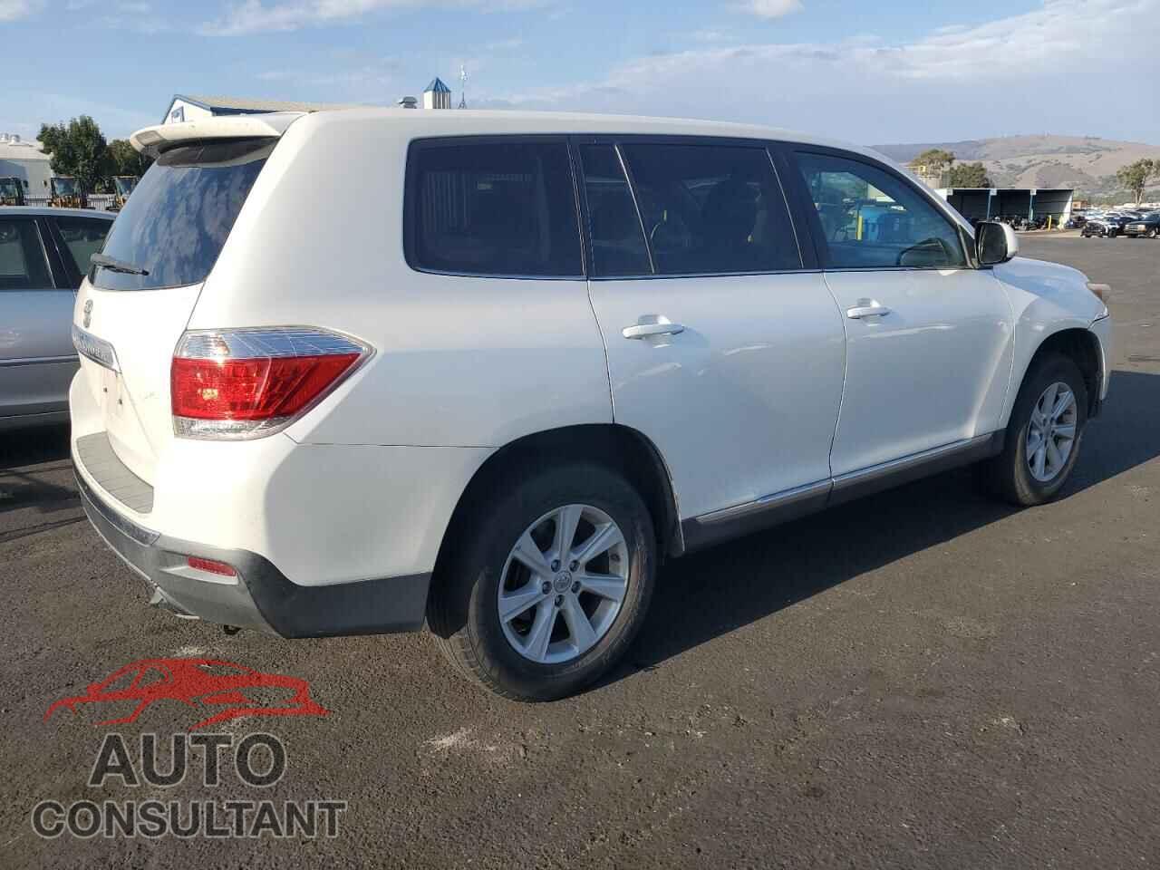 TOYOTA HIGHLANDER 2013 - 5TDZA3EH8DS040446