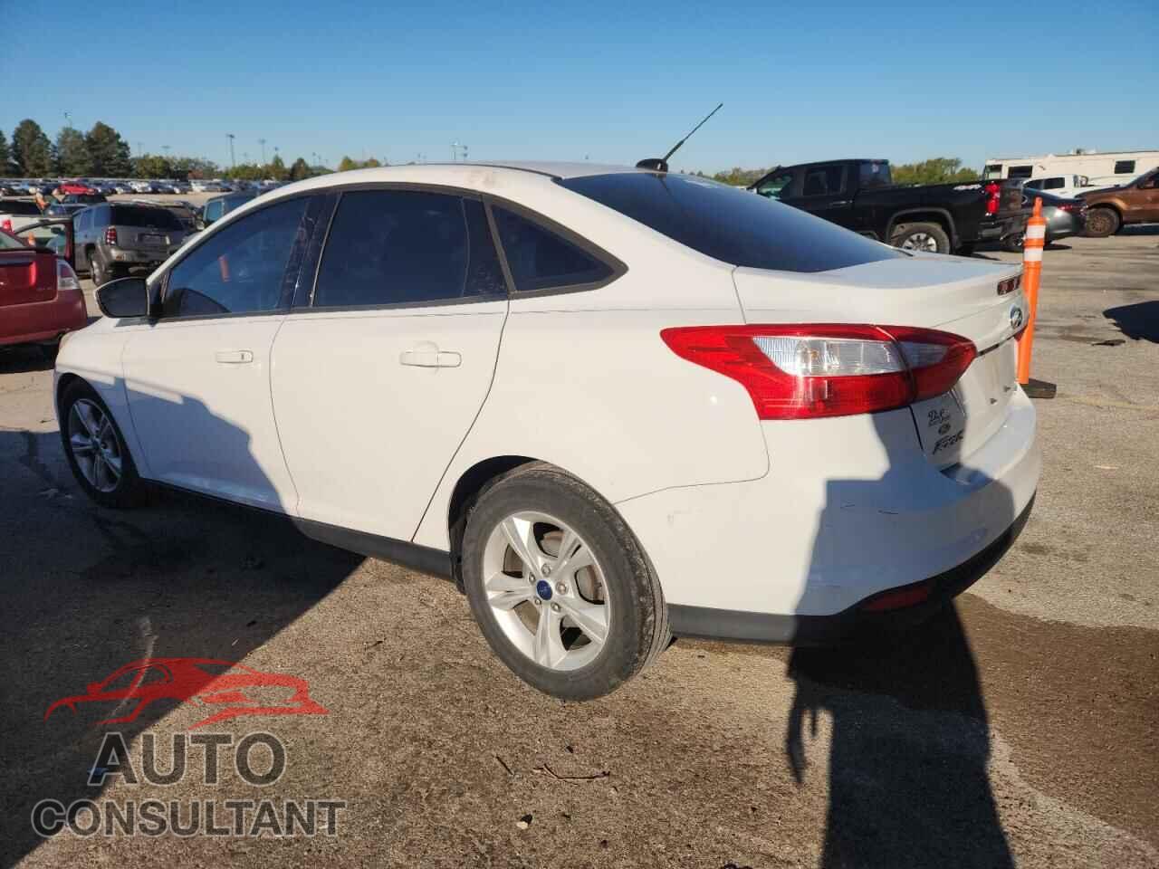 FORD FOCUS 2014 - 1FADP3F22EL460909