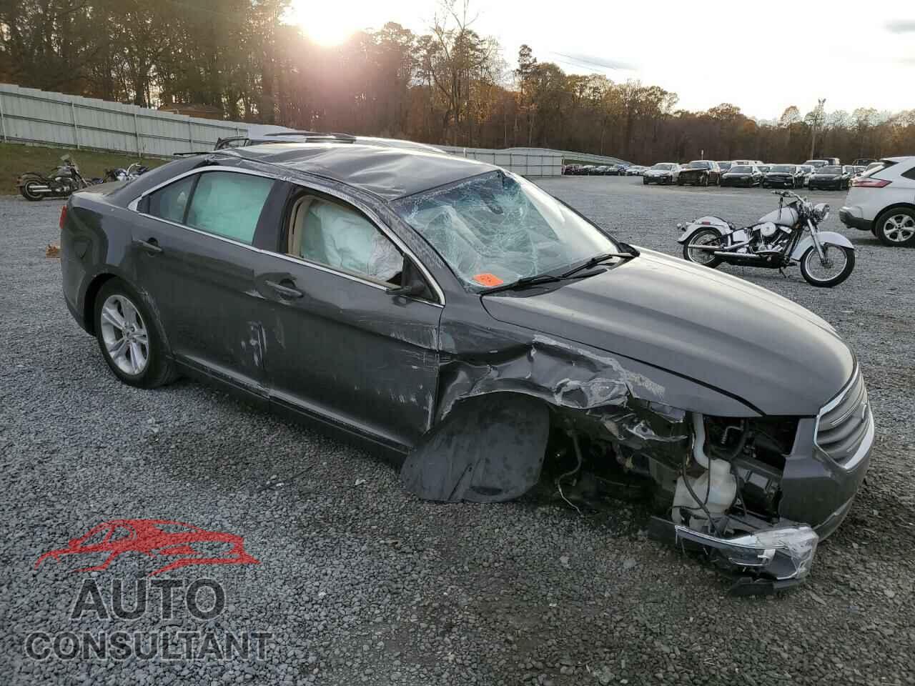 FORD TAURUS 2017 - 1FAHP2D8XHG145131