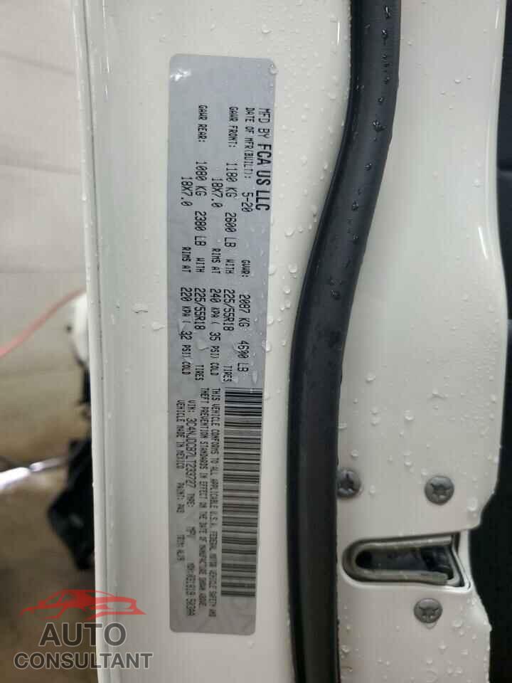 JEEP COMPASS 2020 - 3C4NJDCB7LT233727