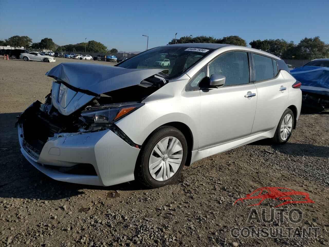 NISSAN LEAF 2023 - 1N4AZ1BV0PC555635