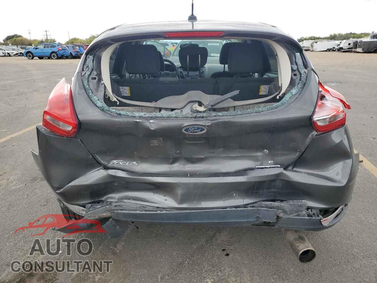 FORD FOCUS 2015 - 1FADP3K22FL294012