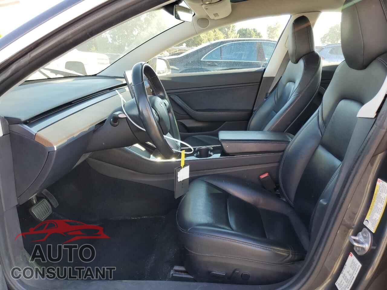 TESLA MODEL 3 2018 - 5YJ3E1EA2JF052805