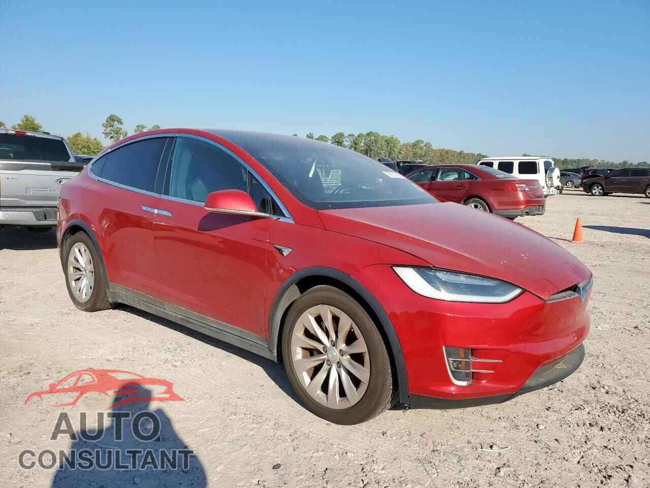 TESLA MODEL X 2018 - 5YJXCBE21JF114779