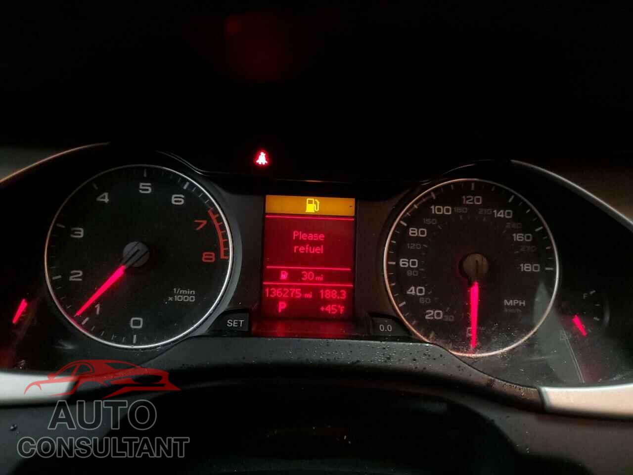AUDI A4 2011 - WAUBFAFL0BN045294